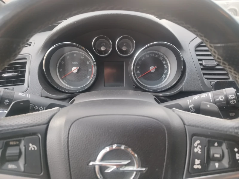 Opel Insignia OPC на части, снимка 6 - Автомобили и джипове - 52384555