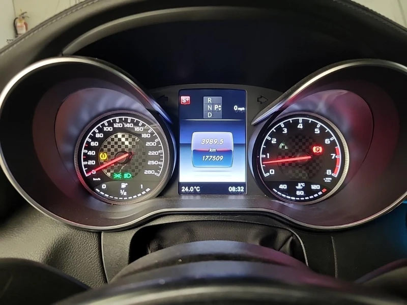 Mercedes-Benz C 450 AMG 4M* Night-pkg* Burmester* Multibeam* Пано* Подгрев, снимка 8 - Автомобили и джипове - 52317794