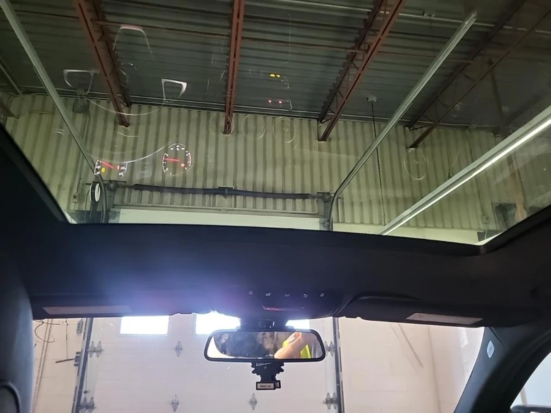 Mercedes-Benz C 450 AMG 4M* Night-pkg* Burmester* Multibeam* Пано* Подгрев, снимка 9 - Автомобили и джипове - 52317794