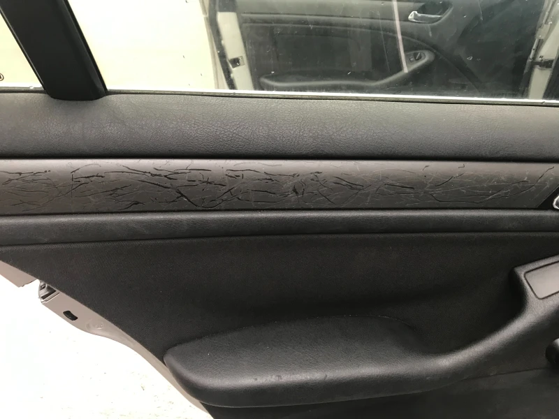 BMW 325 XI, снимка 10 - Автомобили и джипове - 51873848