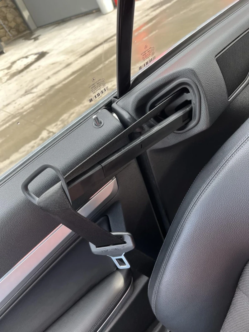 Mercedes-Benz E 250 W207 2.2 CDI, снимка 14 - Автомобили и джипове - 52548722