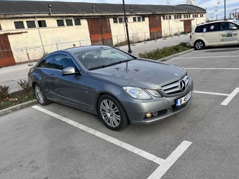 Mercedes-Benz E 250 W207 2.2 CDI, снимка 3 - Автомобили и джипове - 52548722