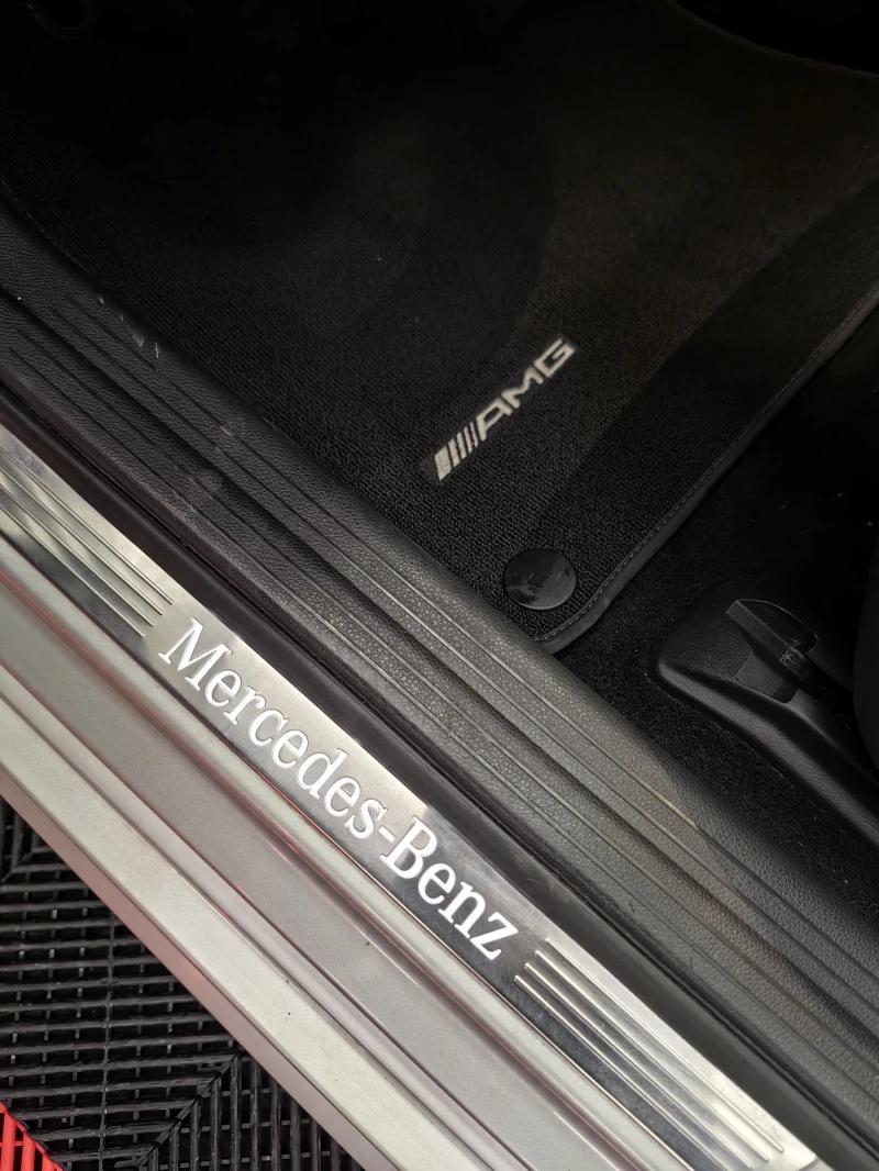 Mercedes-Benz A 180 AMG FULL PACK* PANO* CARPLAY* CAMERA* TOP, снимка 15 - Автомобили и джипове - 52850921