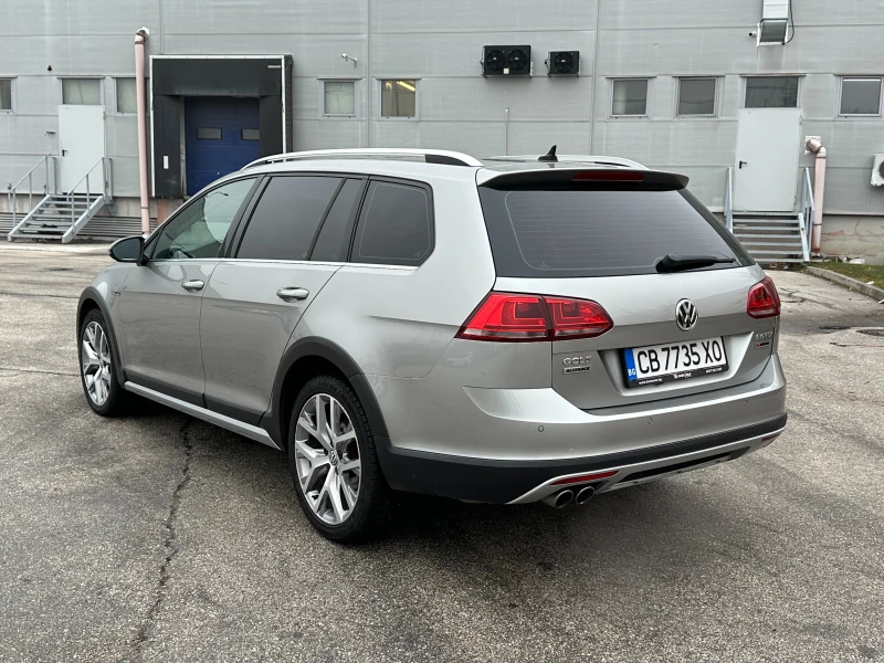 VW Golf 2.0tdi/Автоматик/Alltrack, снимка 3 - Автомобили и джипове - 53210860
