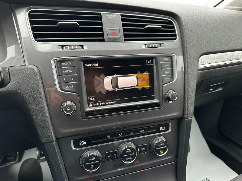 VW Golf 2.0tdi/Автоматик/Alltrack, снимка 12 - Автомобили и джипове - 53210860