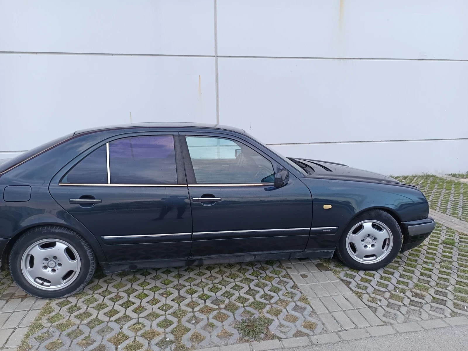 Mercedes-Benz E 300 E300 TD - изображение 2