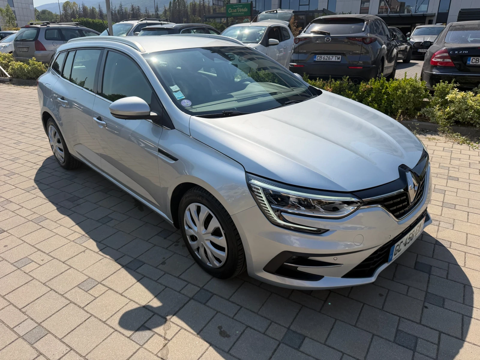 Renault Megane 95000км Plug-in-Hybrid TOP, снимка 3 - Автомобили и джипове - 51355372