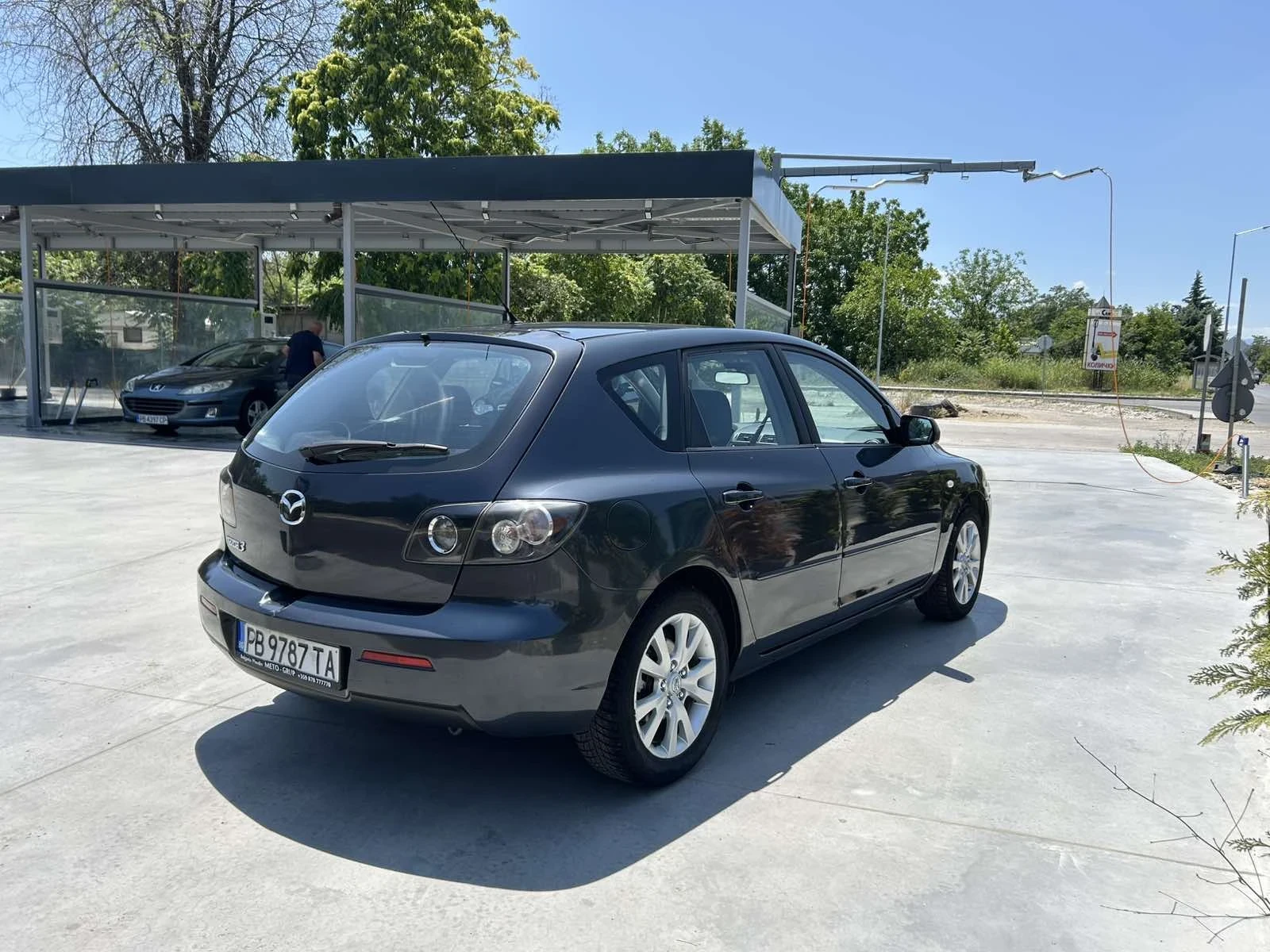 Mazda 3 1.6HDI - изображение 8