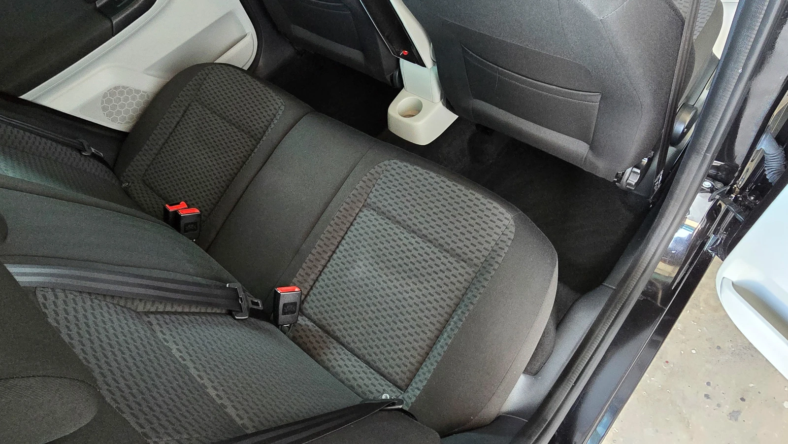 Skoda Fabia 86ks* * 2014 | Mobile.bg   14