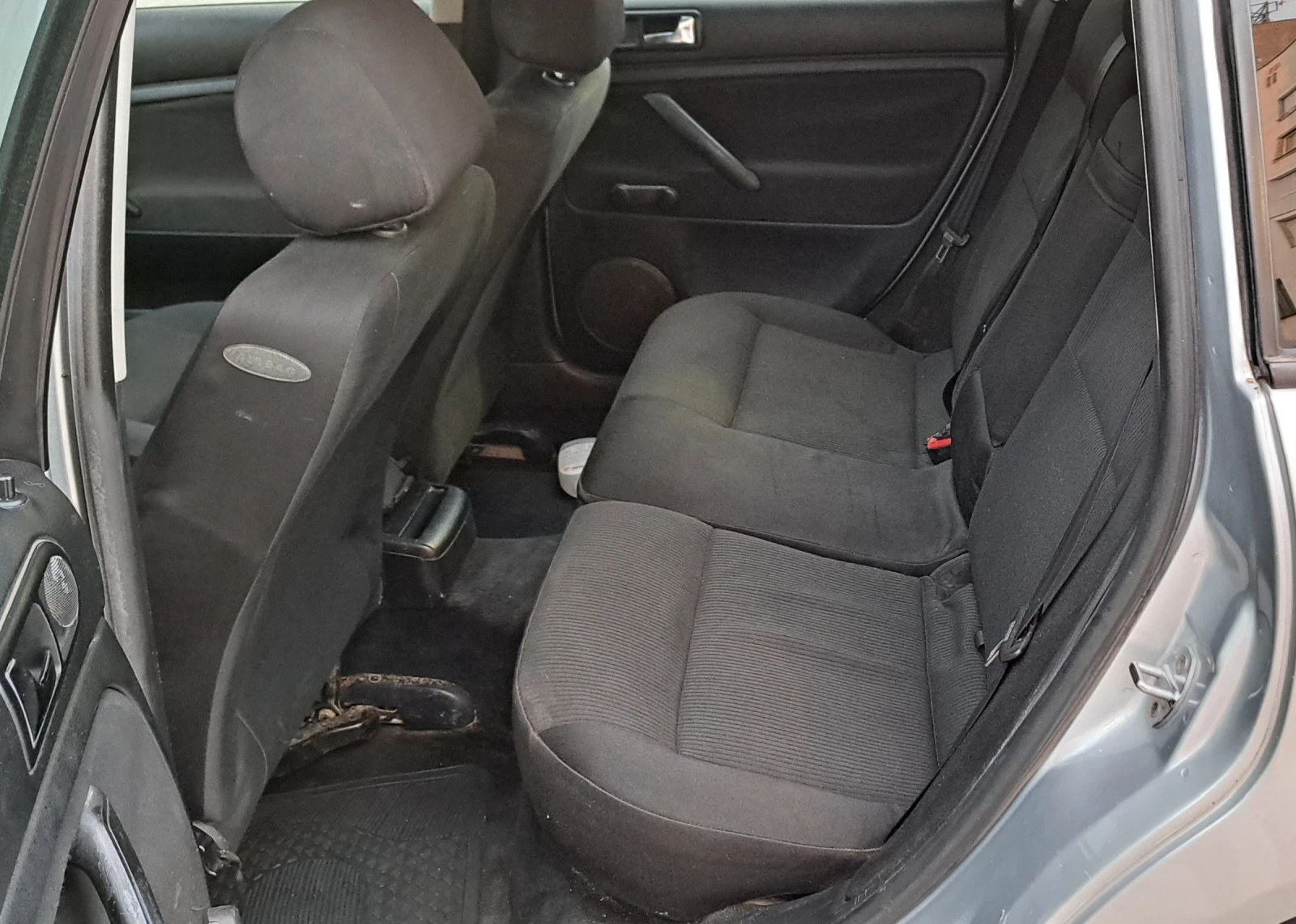 VW Passat 1.6/Газ/101к.с. - изображение 8