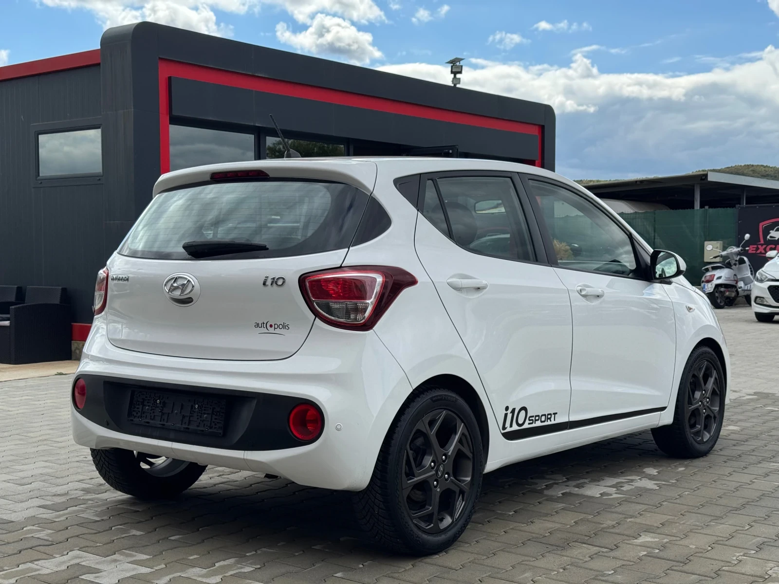 Hyundai I10 1.0i 2019 - изображение 5