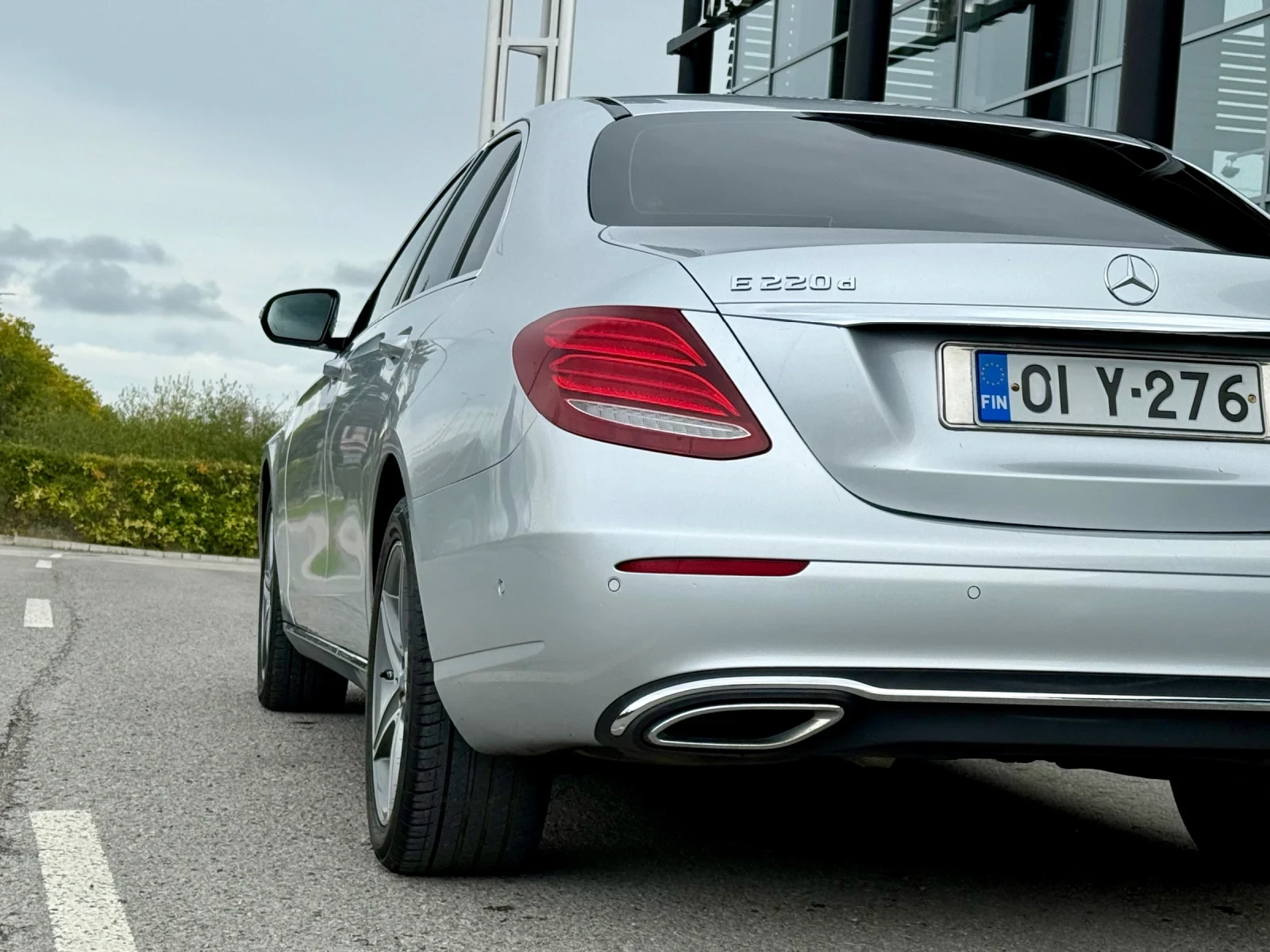Mercedes-Benz E 220 Multibeam/Ambiente - изображение 4