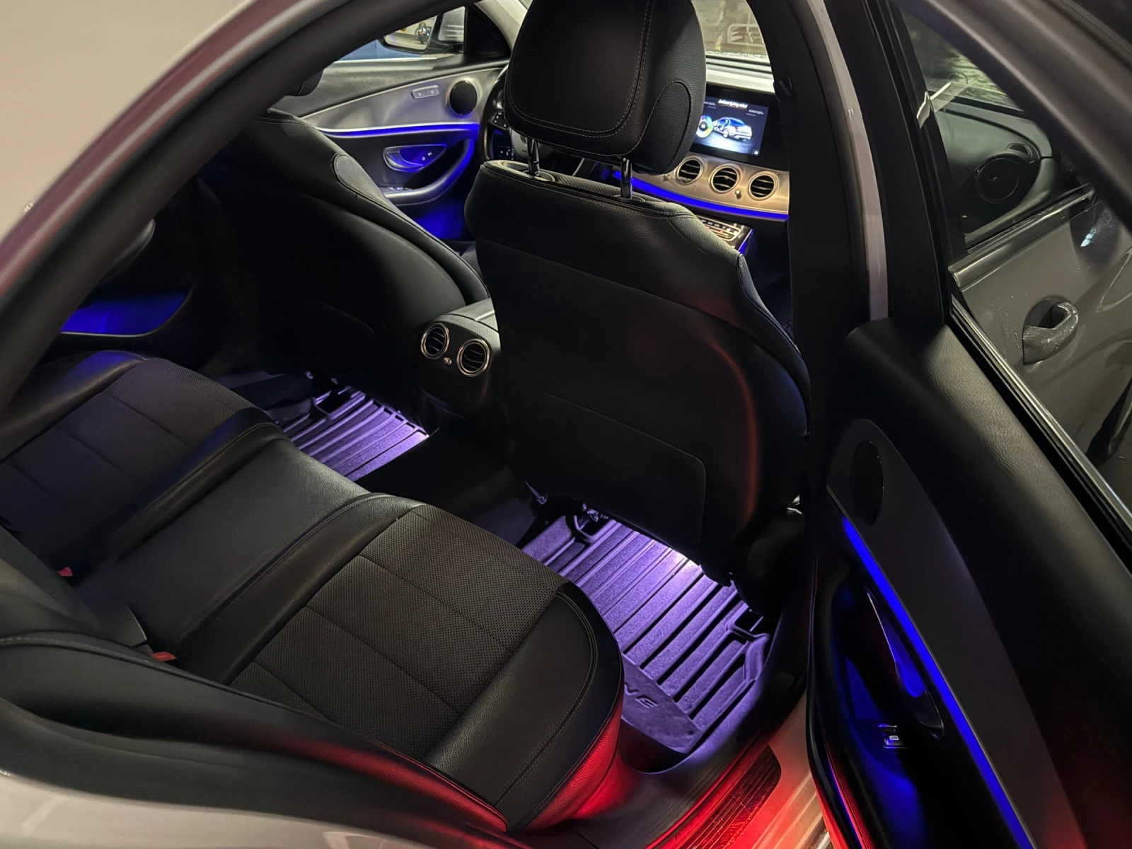 Mercedes-Benz E 220 Multibeam/Ambiente | Mobile.bg — изображение 17