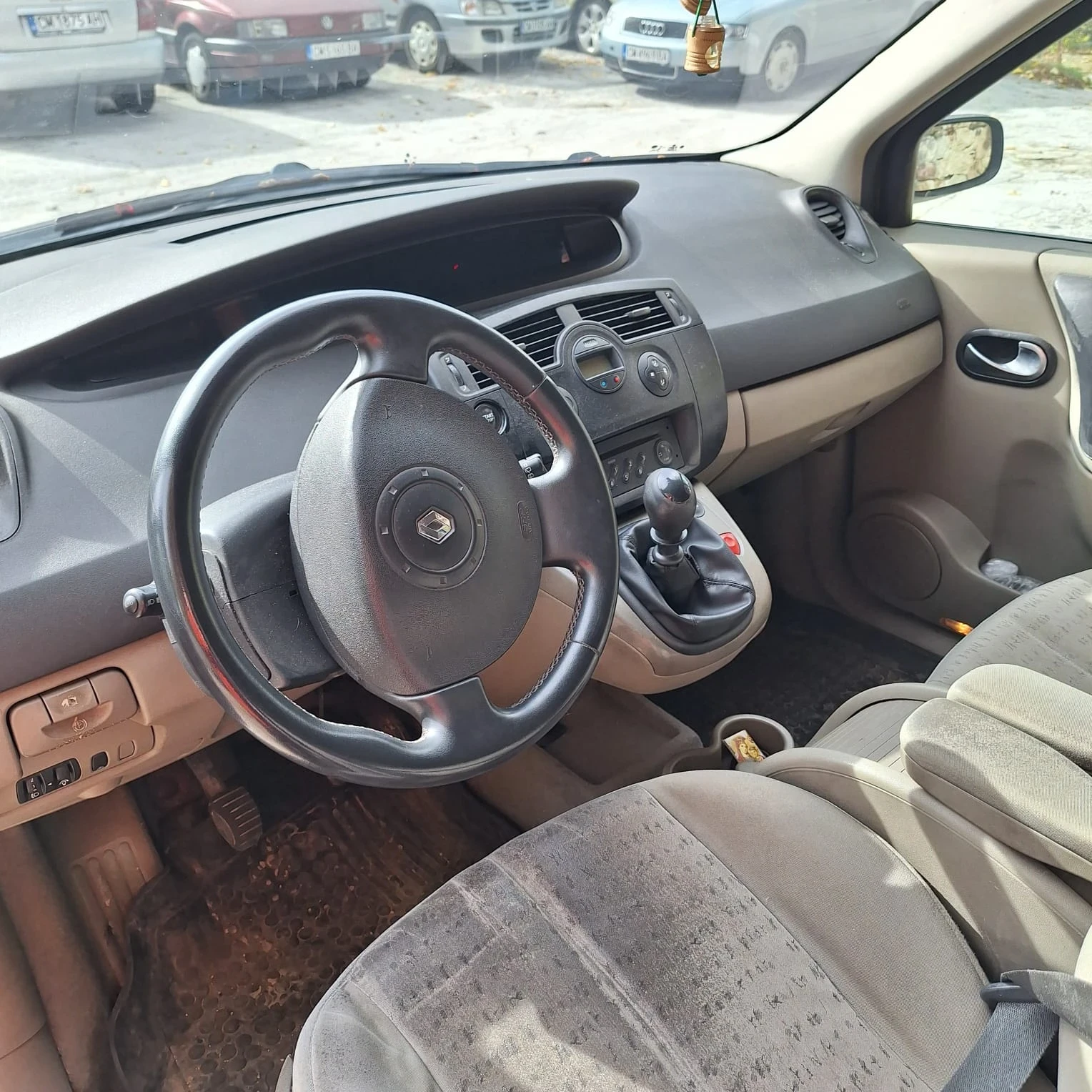 Renault Scenic  - изображение 4