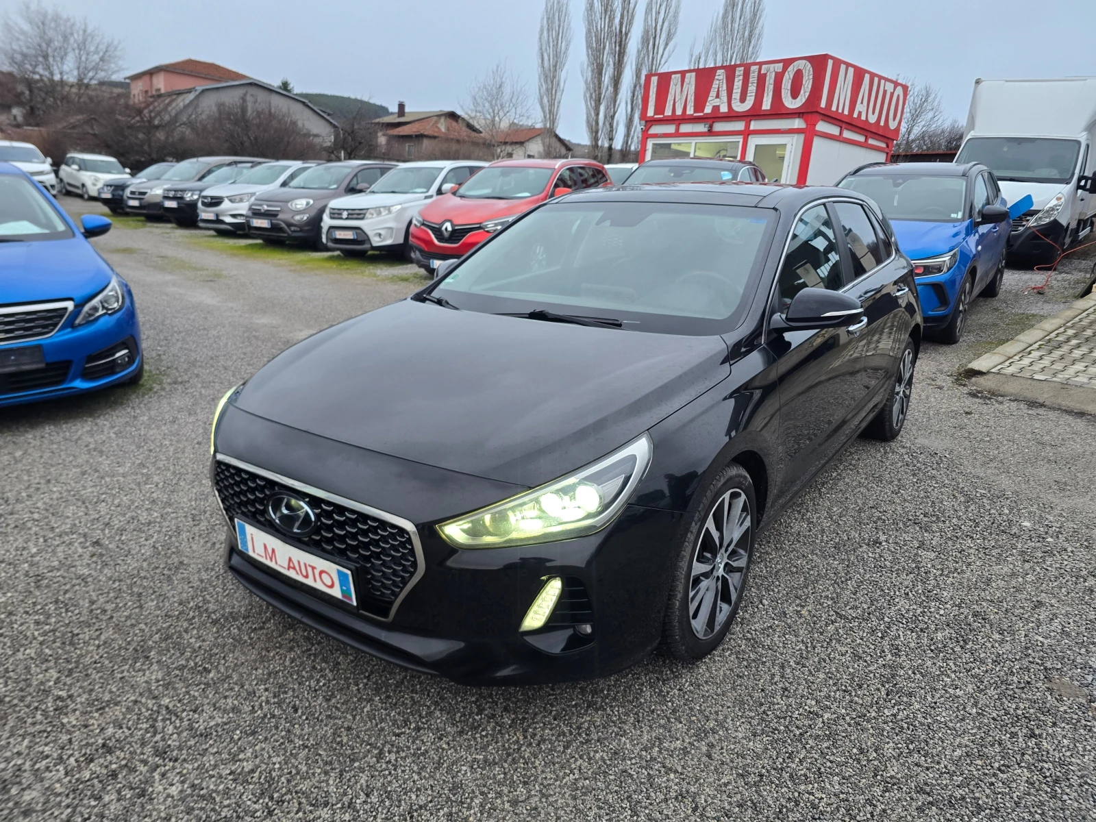 Hyundai I30 1.6 CRDi Premium-PANORAMA-NAVI | Mobile.bg � ����������� 1