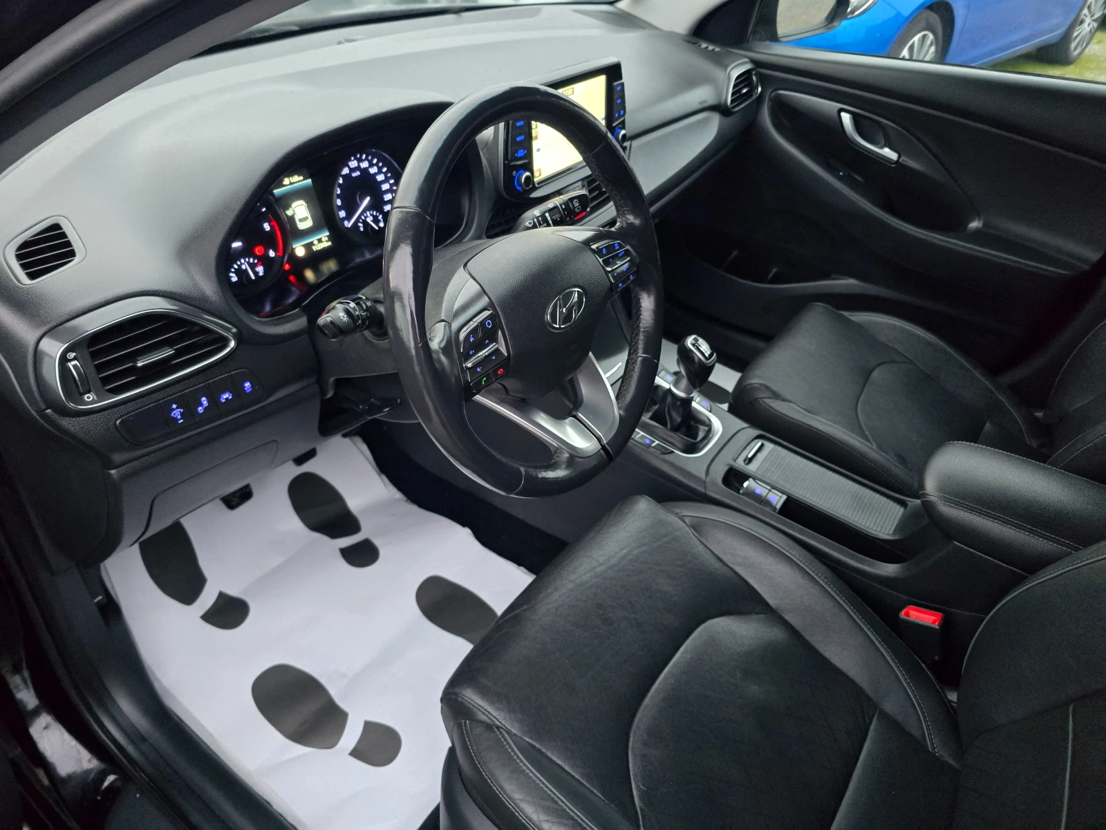 Hyundai I30 1.6 CRDi Premium-PANORAMA-NAVI - изображение 7