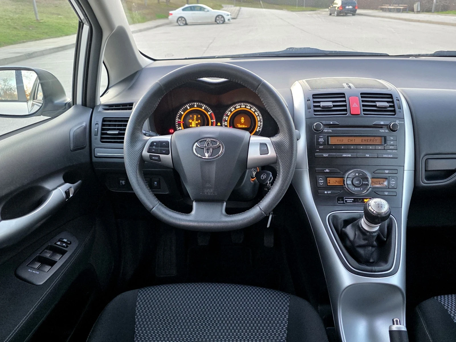 Toyota Auris 95000��!!!! | Mobile.bg � ����������� 10