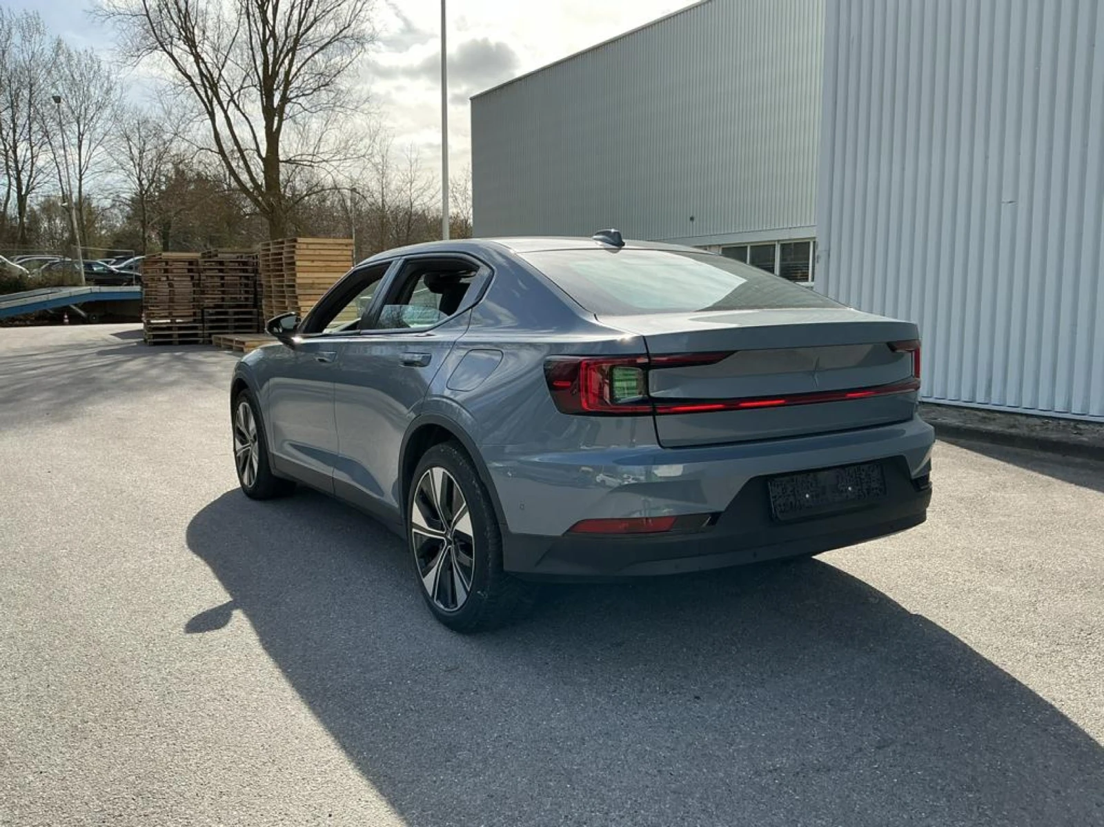 Polestar 2 Electric Long Range, снимка 4 - Автомобили и джипове - 53945184