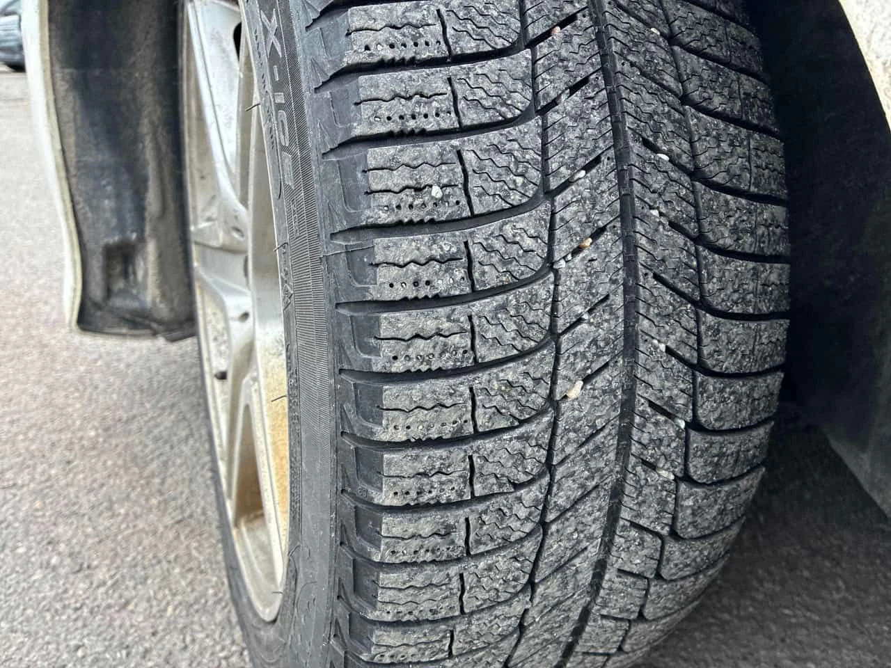 Mercedes-Benz E 250 AMG/BlueTEC /360 КАМ/Погрев/Пано/+ ГУМИ и ДЖАНТИ, снимка 14 - Автомобили и джипове - 54034351