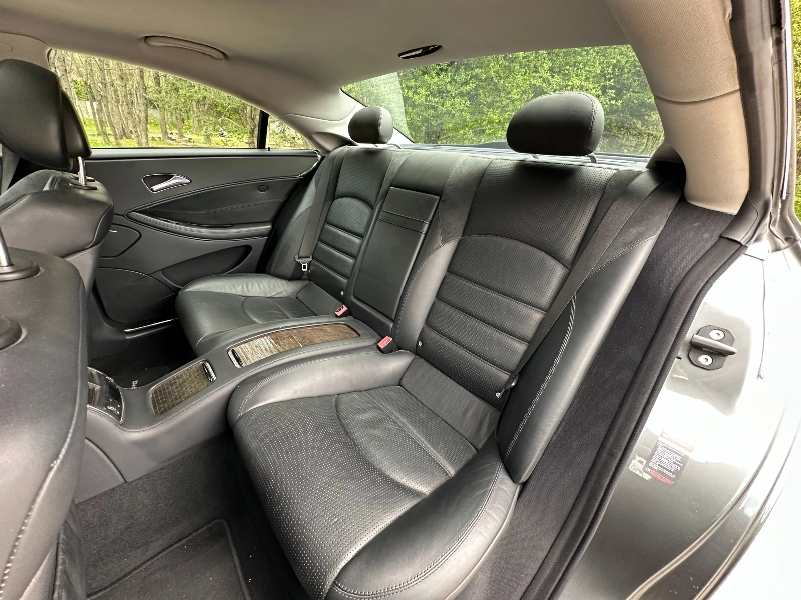 Mercedes-Benz CLS 63 AMG P30 Perfomance Package, снимка 15 - Автомобили и джипове - 54058087