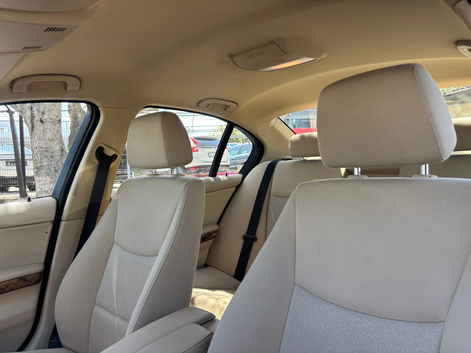 BMW 318 2.0d, снимка 16 - Автомобили и джипове - 54303927