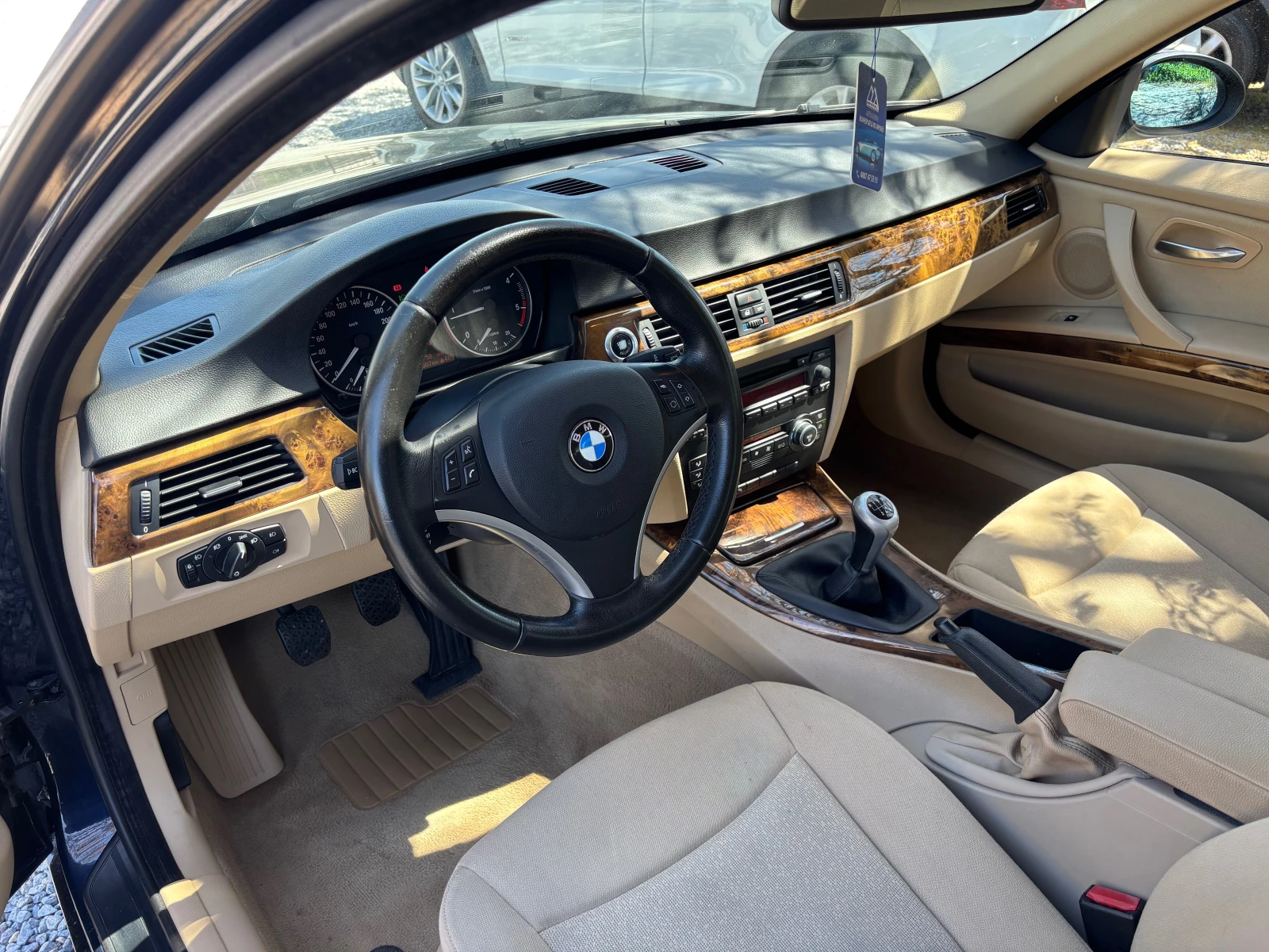 BMW 318 2.0d, снимка 7 - Автомобили и джипове - 54303927