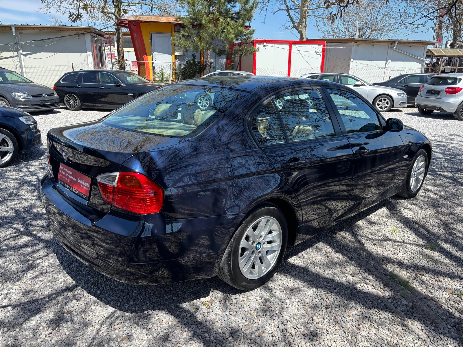 BMW 318 2.0d, снимка 6 - Автомобили и джипове - 54303927