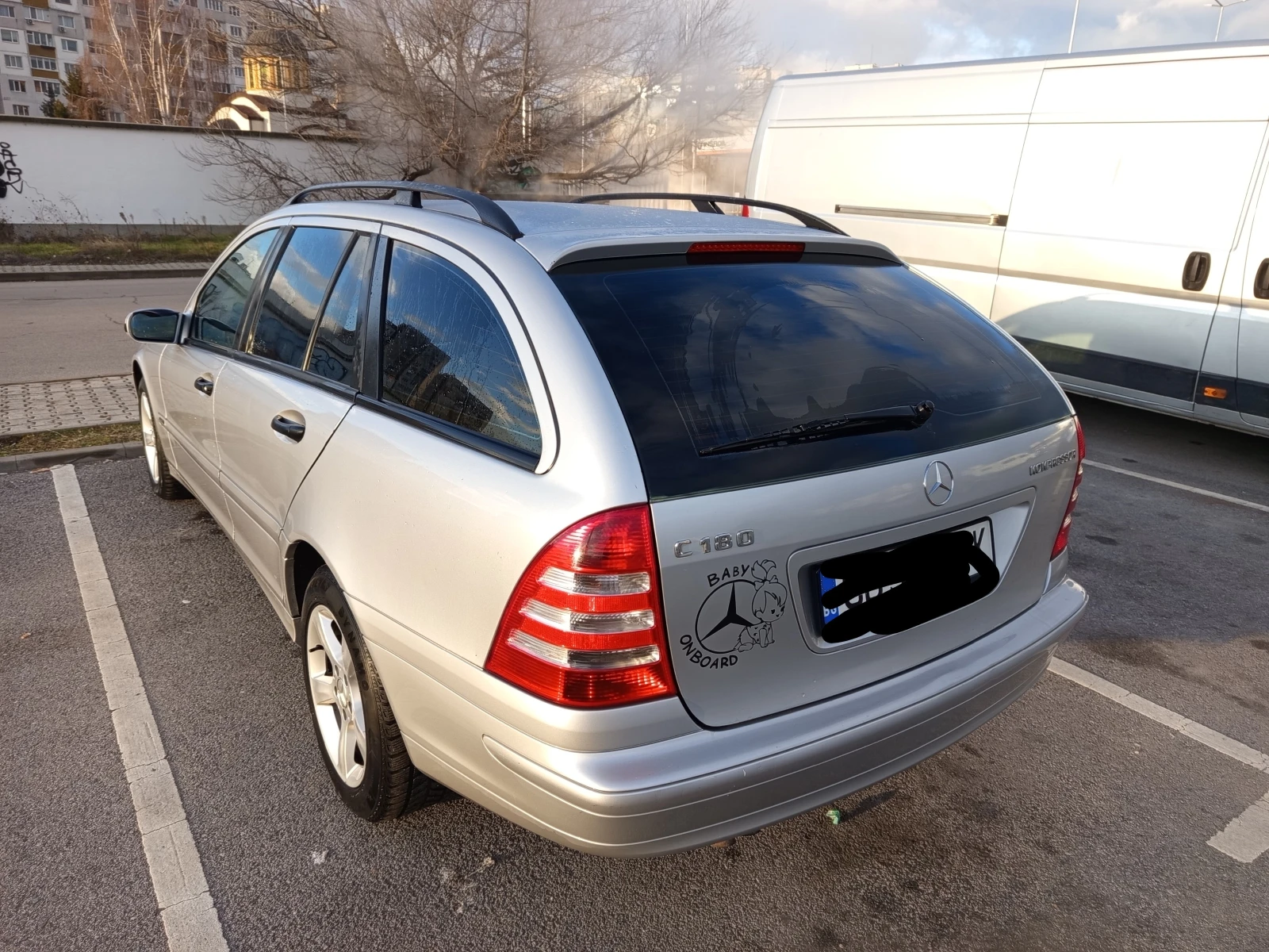 Mercedes-Benz C 180 Kompressor Газ Фейслифт, снимка 7 - Автомобили и джипове - 54323323