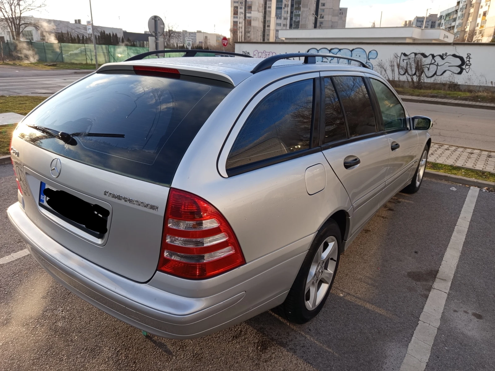 Mercedes-Benz C 180 Kompressor Газ Фейслифт, снимка 8 - Автомобили и джипове - 54323323