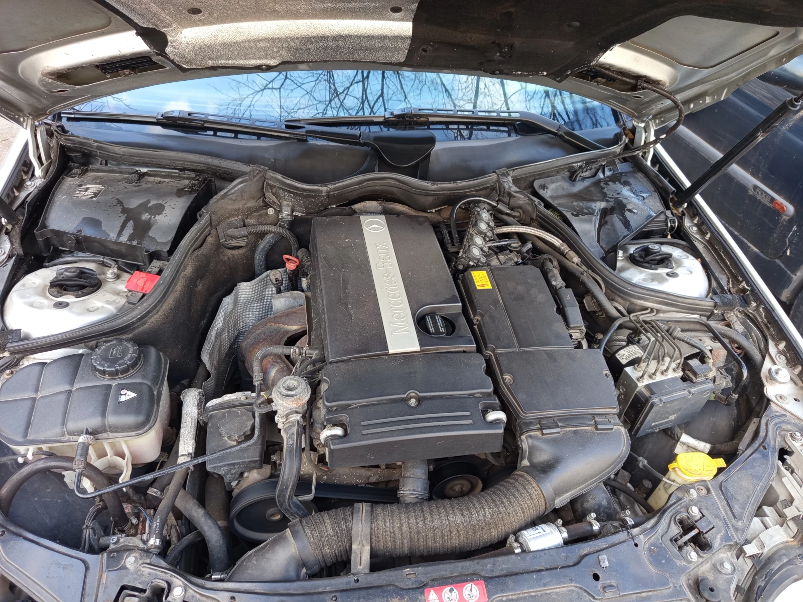 Mercedes-Benz C 180 Kompressor Газ Фейслифт, снимка 14 - Автомобили и джипове - 54323323