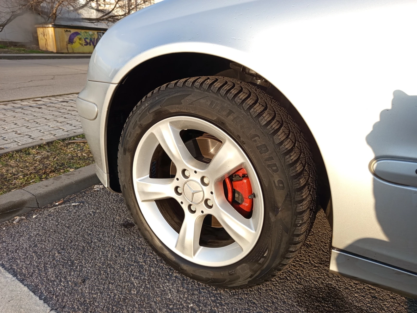 Mercedes-Benz C 180 Kompressor Газ Фейслифт, снимка 6 - Автомобили и джипове - 54323323