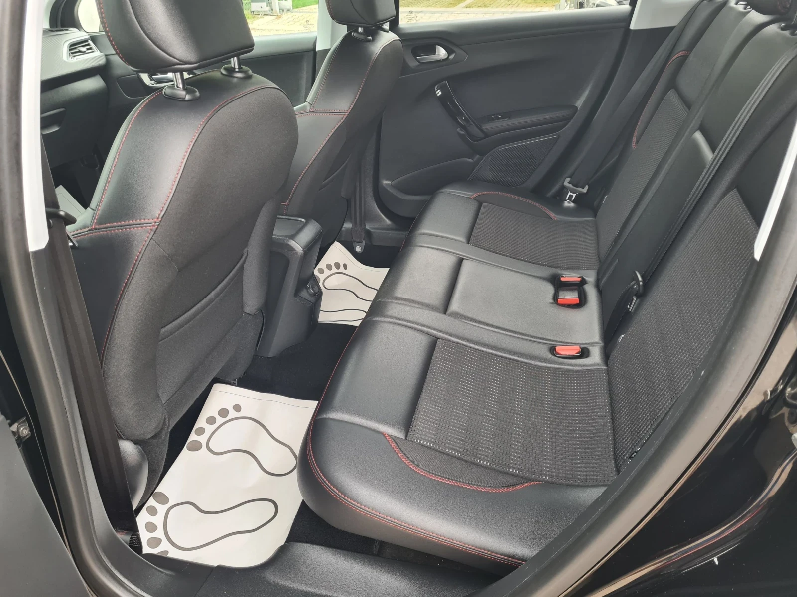 Peugeot 2008 1.2i 16V 110p.s GT-Line | Mobile.bg � ����������� 9