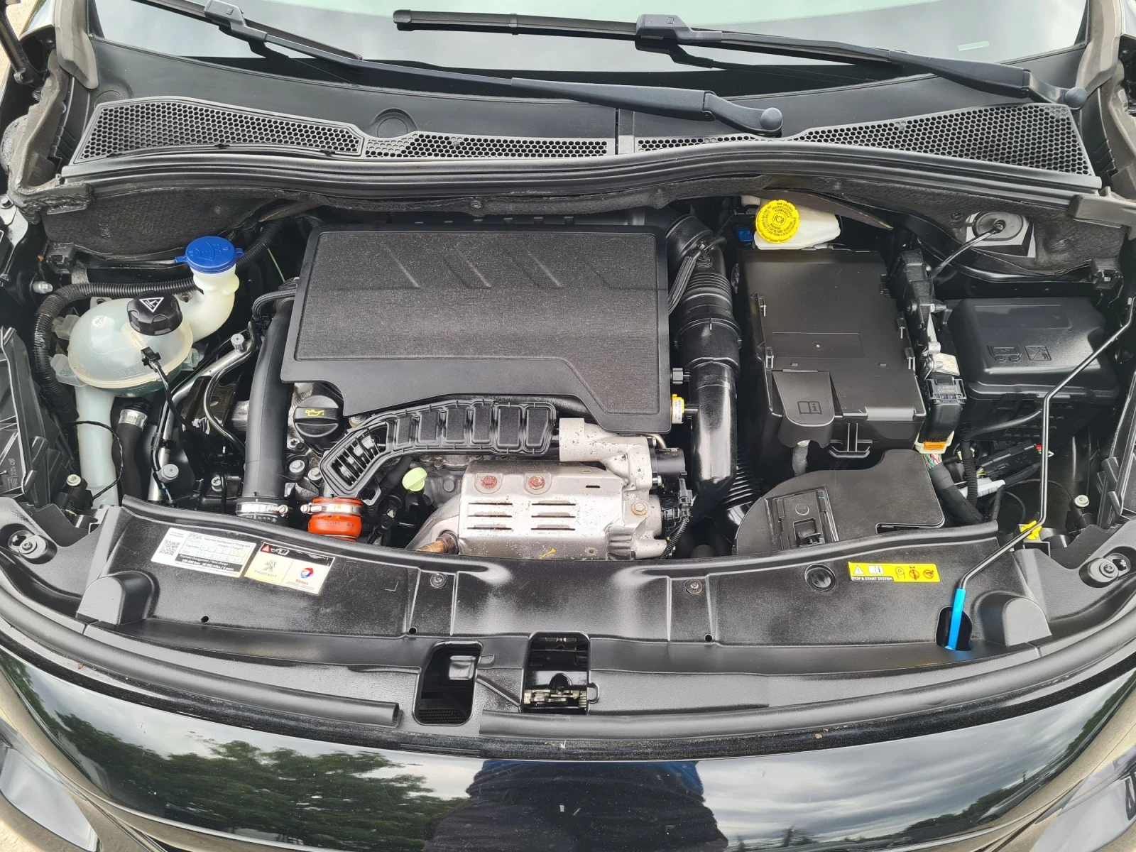 Peugeot 2008 1.2i 16V 110p.s GT-Line | Mobile.bg � ����������� 15