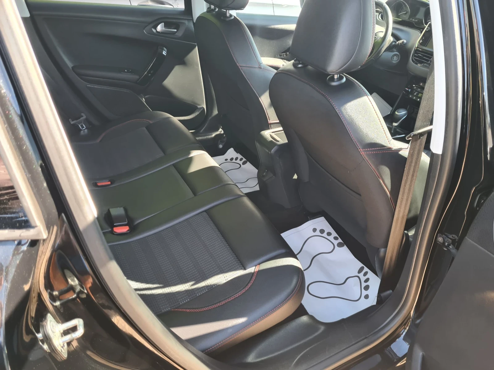 Peugeot 2008 1.2i 16V 110p.s GT-Line | Mobile.bg � ����������� 10