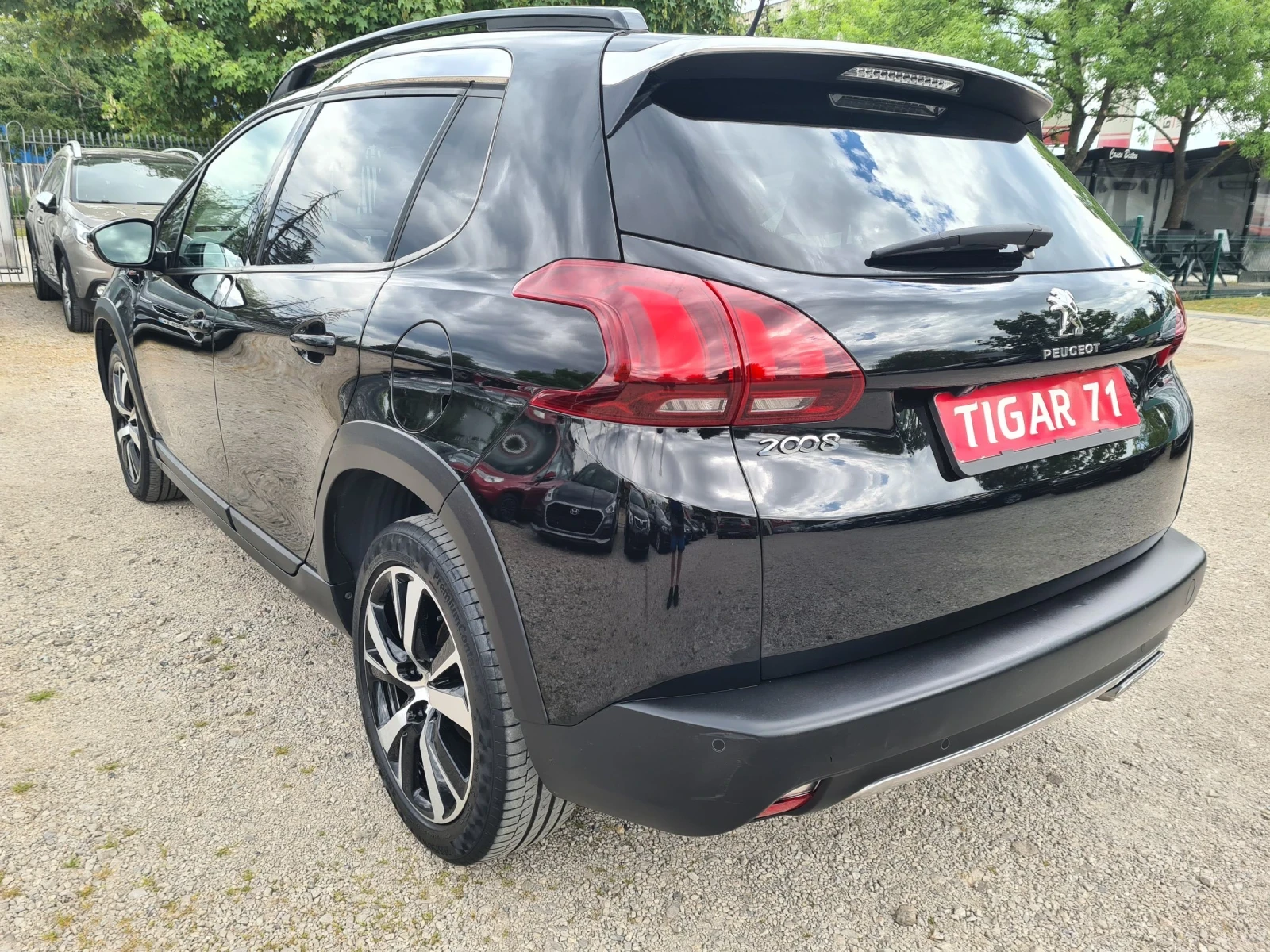 Peugeot 2008 1.2i 16V 110p.s GT-Line | Mobile.bg � ����������� 6