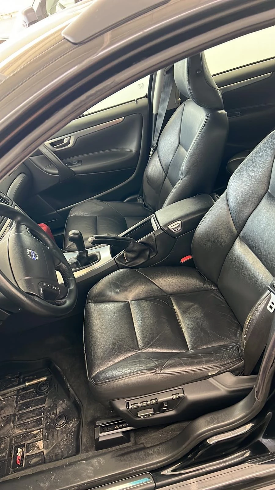 Volvo V70 d5 4x4 | Mobile.bg � ����������� 5