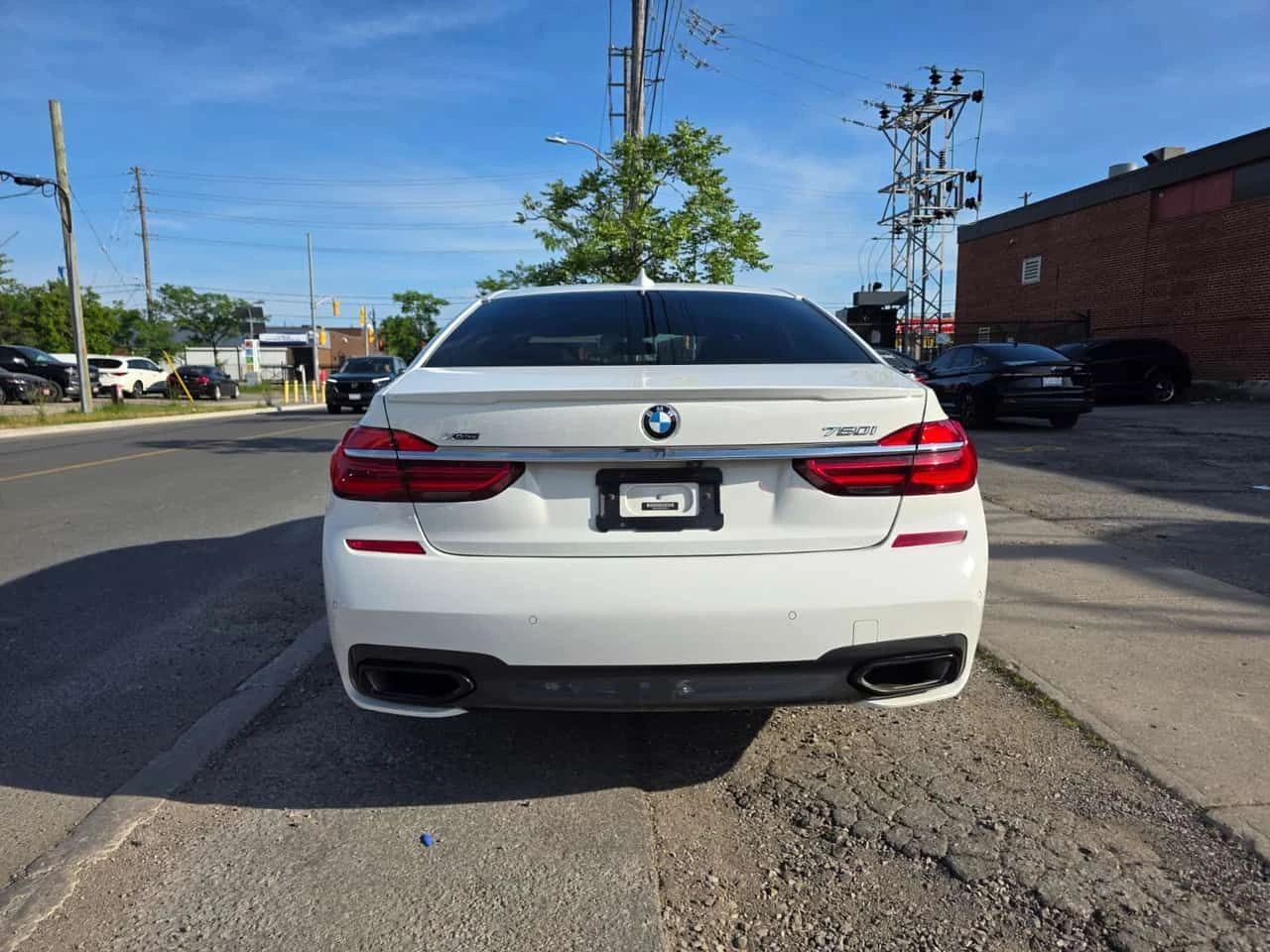 BMW 750 * 750i xDrive * CARFAX * ���� �� �� | Mobile.bg � ����������� 4