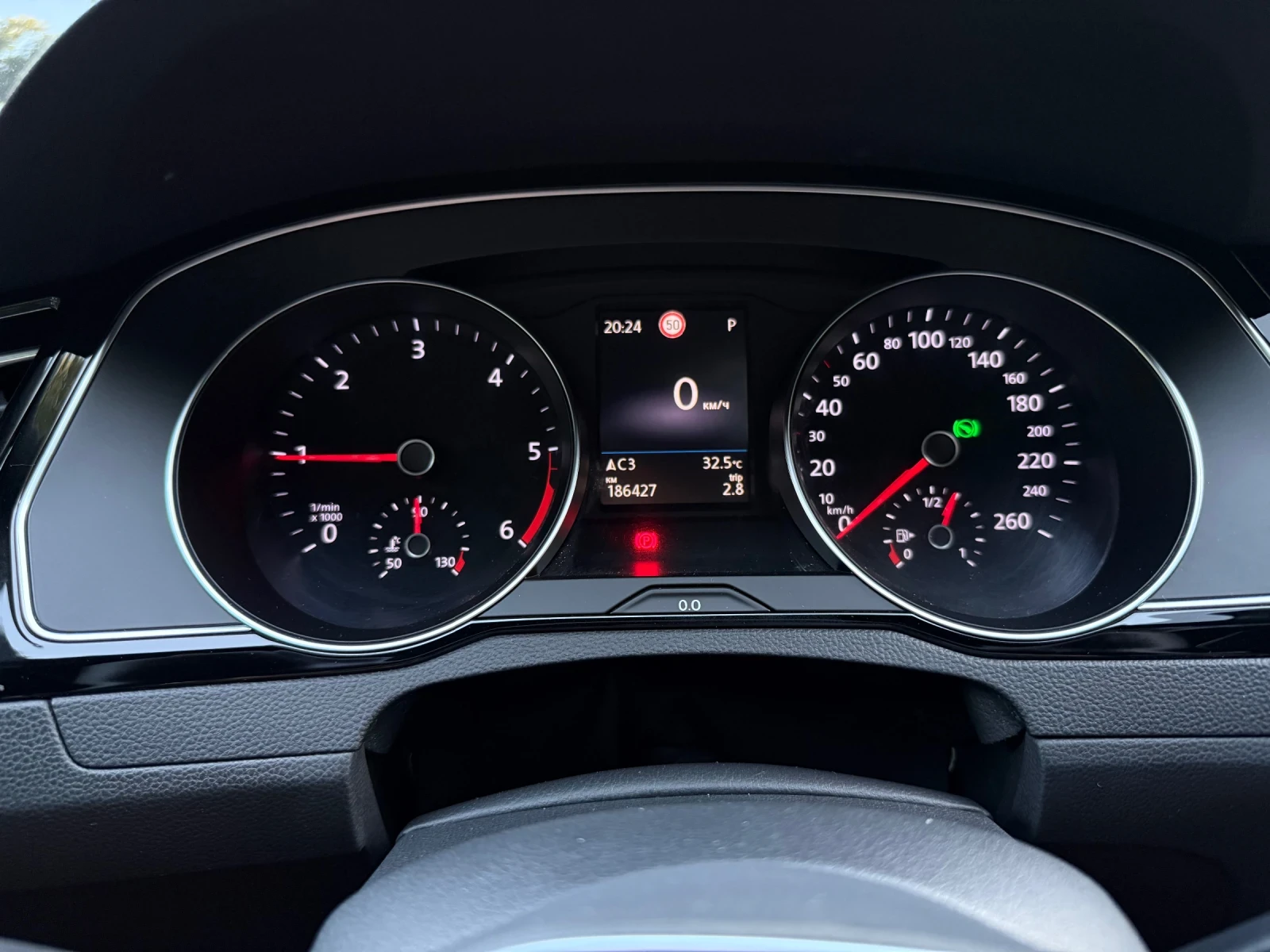 VW Passat R-Line 2.0TDI 190hp Панорама/Печка, снимка 10 - Автомобили и джипове - 55244882