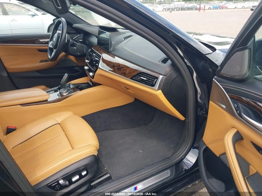 BMW 540 I XDRIVE M-PACK Автокредит Цена до България, снимка 10 - Автомобили и джипове - 55445013