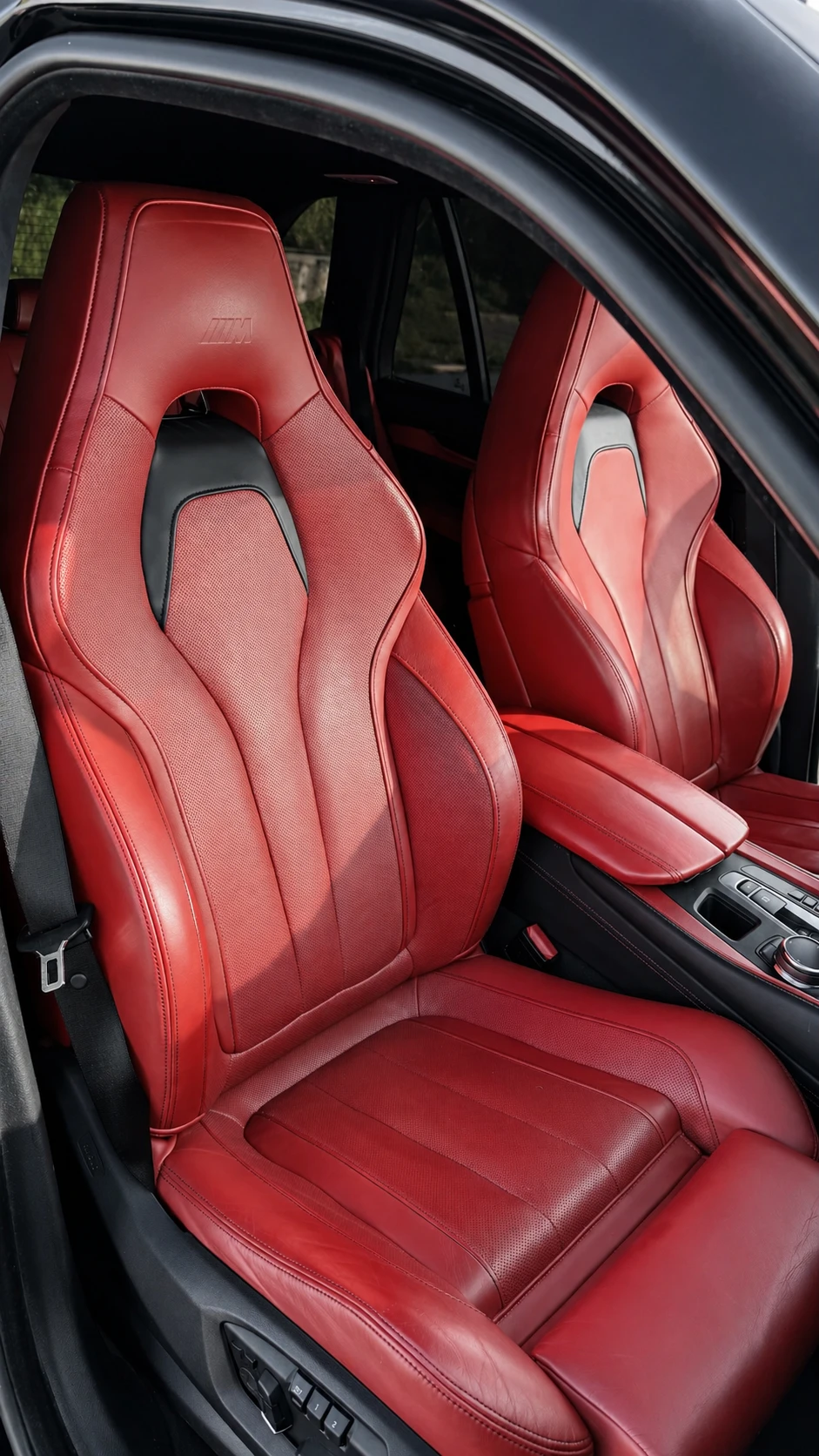 BMW X5M F85, снимка 8 - Автомобили и джипове - 55705016