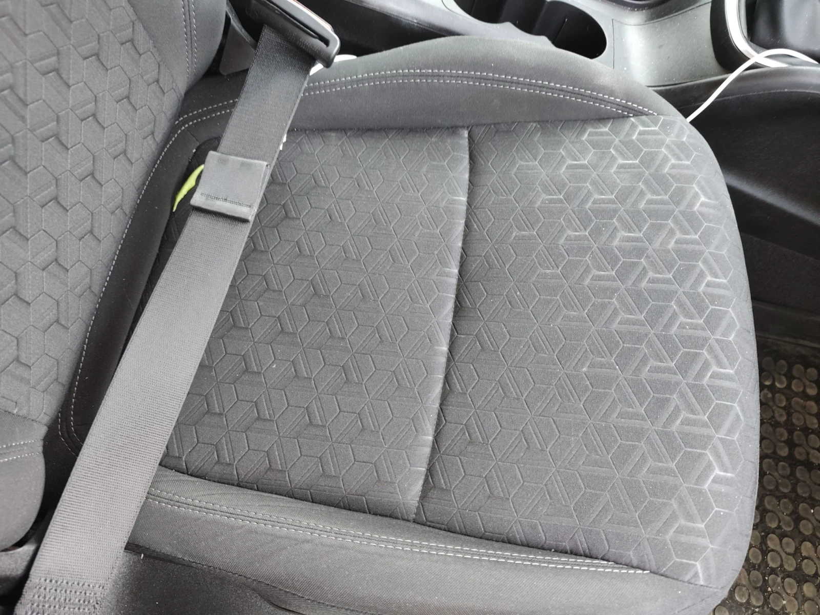 Fiat Tipo Cross , снимка 7 - Автомобили и джипове - 55964281