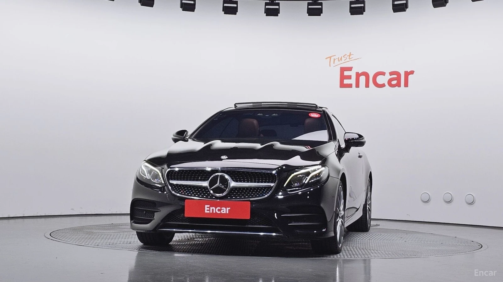 Mercedes-Benz E 400 AMG PK* HUD* DIS* �����* PANO* AMBIENT* ������ ��� | Mobile.bg � ����������� 2
