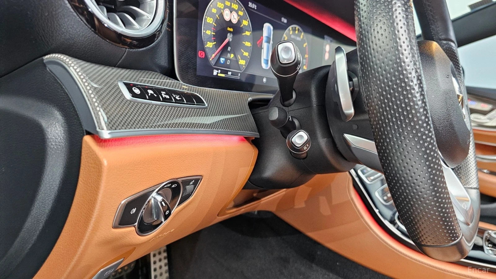 Mercedes-Benz E 400 AMG PK* HUD* DIS* �����* PANO* AMBIENT* ������ ��� | Mobile.bg � ����������� 11
