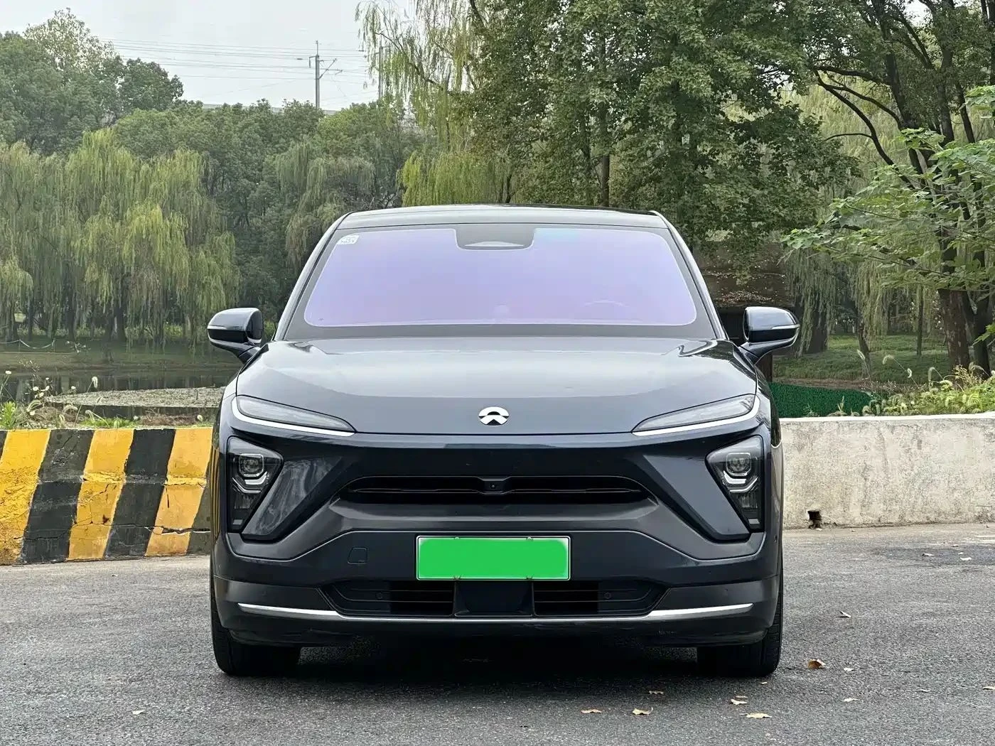 NIO EL6