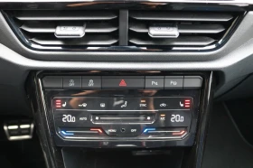 VW T-Roc R* 4M* AKRAPOVIC* BEATS* DISTR* LED* CAM* CARPLAY*, снимка 12