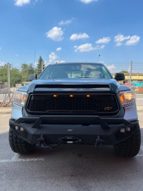 Toyota Tundra SR5, снимка 2