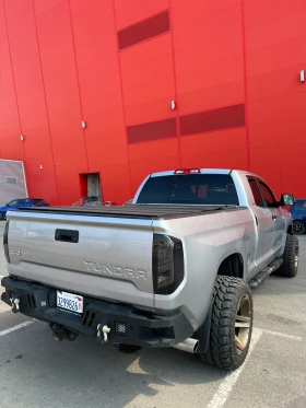 Toyota Tundra SR5, снимка 15