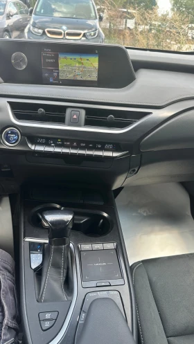 Lexus UX 250h 2.0 Hybrid,  | Mobile.bg    17