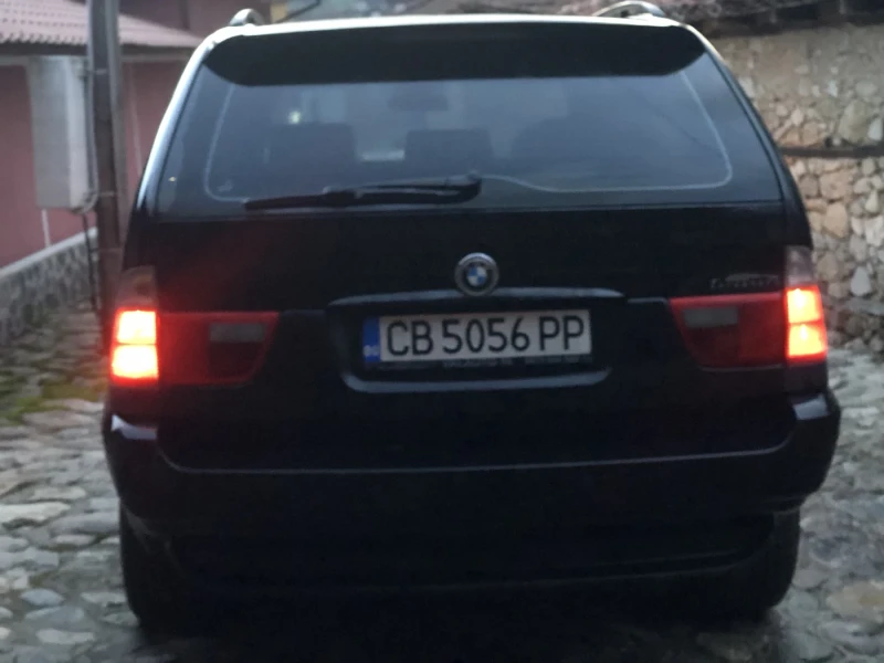 BMW X5  СПОРТ ПАКЕТ-ПАНОРАМА-ПЕЧКА-КСЕНОН-ТОП СЪСТОЯНИЕ!!, снимка 4 - Автомобили и джипове - 52385344
