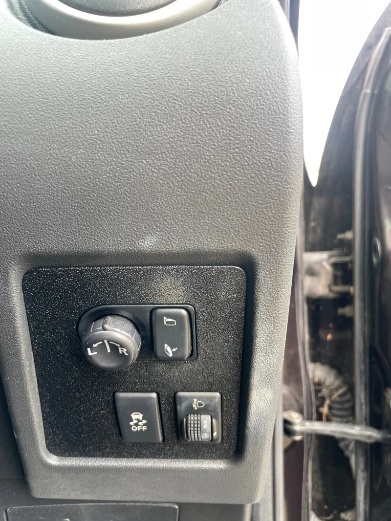 Nissan Qashqai 1.5, снимка 6 - Автомобили и джипове - 49914851